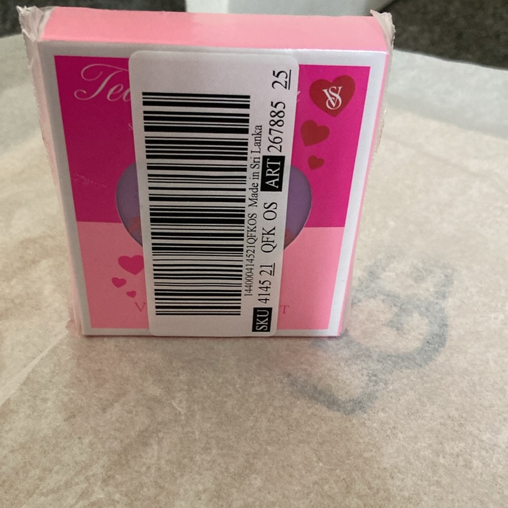 Victoria Secret side tie v string panty nwt in gift box osfm - Picture 2 of 3